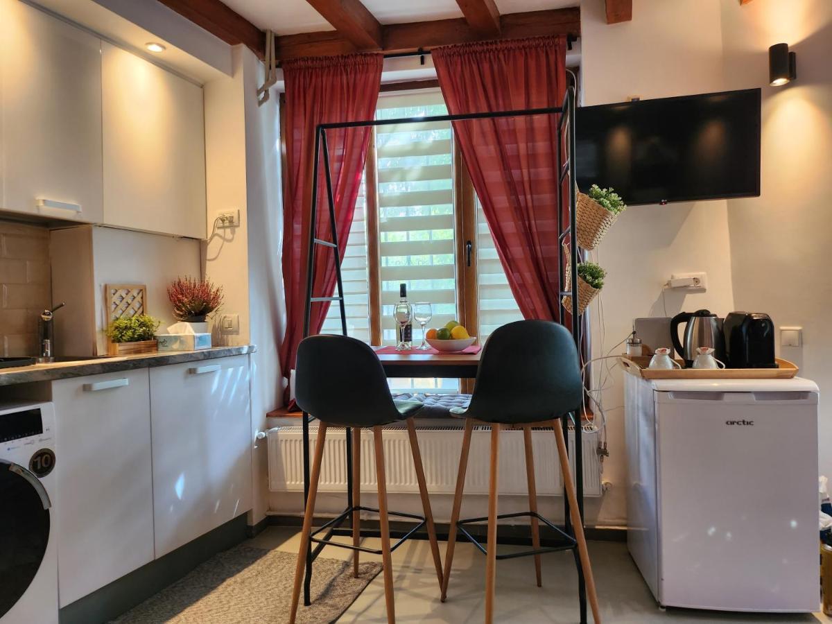 The-Point Lovely Studio In Center Of Bucharest Room photo